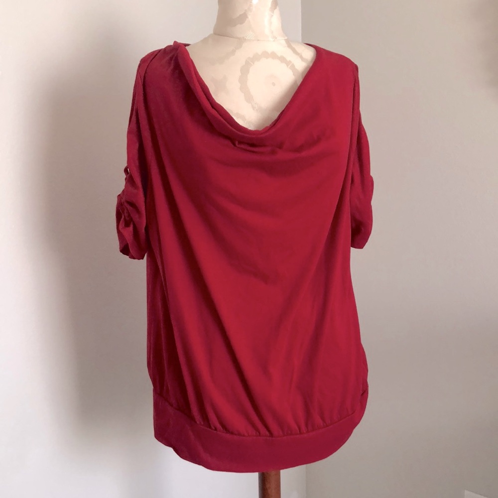 Julie’s Closet, Size Large, Red, Peep Shoulder top
